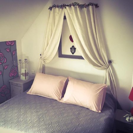 Les Chambres D'Hotes Du Faubourg Saint-Riquier ภายนอก รูปภาพ